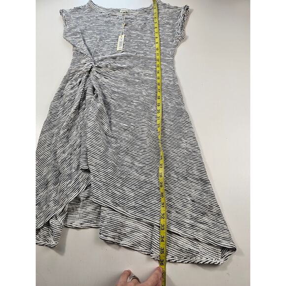 NWT Max Studio side ruched striped black white sundress comfort Seersucker M - Picture 7 of 8